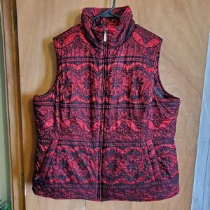 ARIAT PUFFER VEST RED BLACK LACE. SZ XXL.